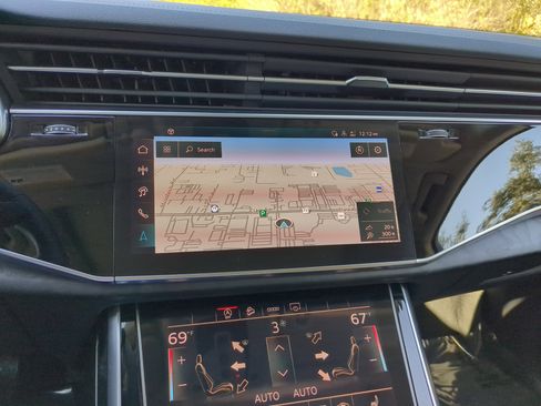 Used 2025 Audi Q7 2.0T Premium w/ Convenience Plus Package image 23