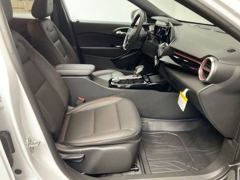 New 2026 Chevrolet Trax RS FWD image 23
