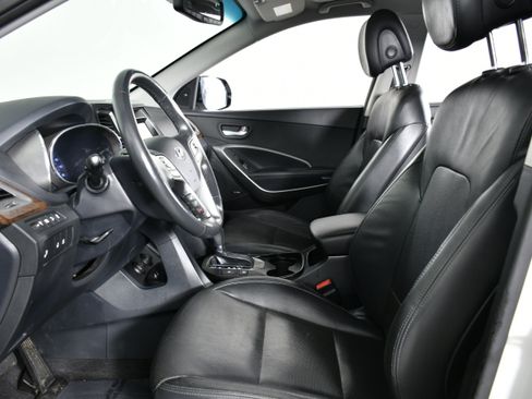 Used 2019 Hyundai Santa Fe XL image 23