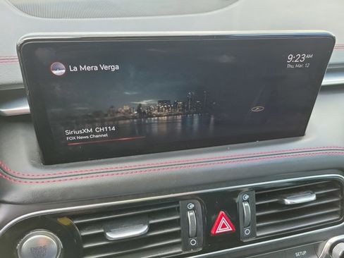 Used 2022 Genesis G70 3.3T image 24