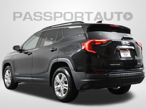 Used 2018 GMC Terrain SLE w/ Driver Convenience Package AWD/4WD image 5