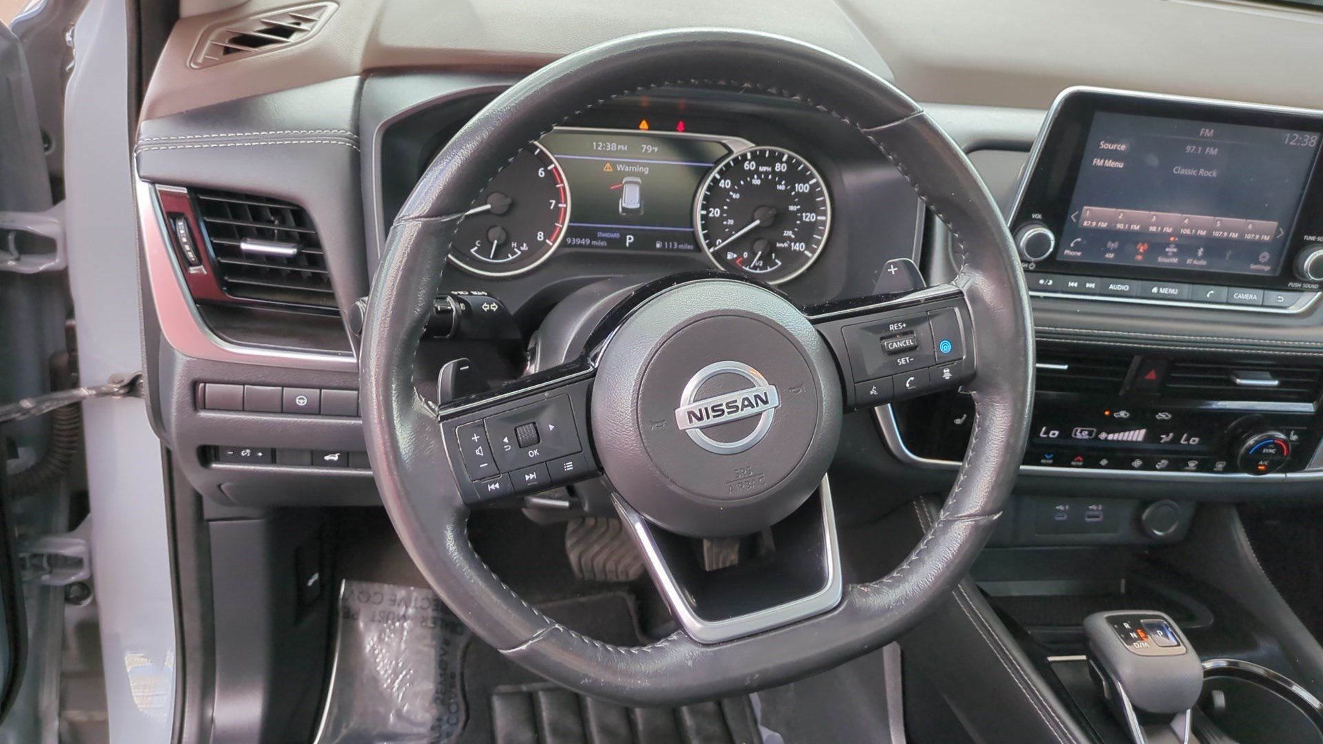 Used 2021 Nissan Rogue SL FWD image 16