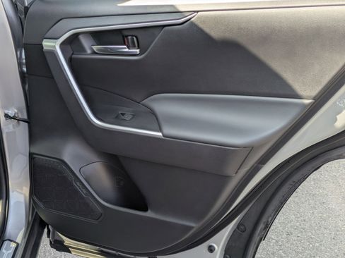 Used 2024 Toyota RAV4 XLE image 25