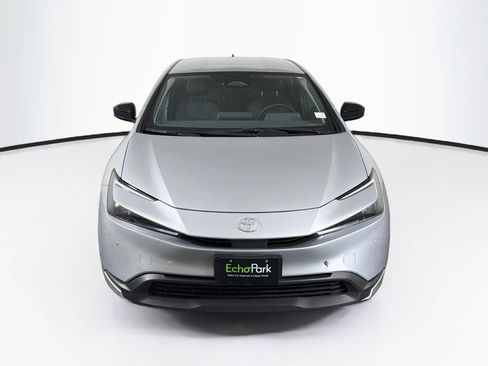 Used 2026 Toyota Prius LE FWD image 2