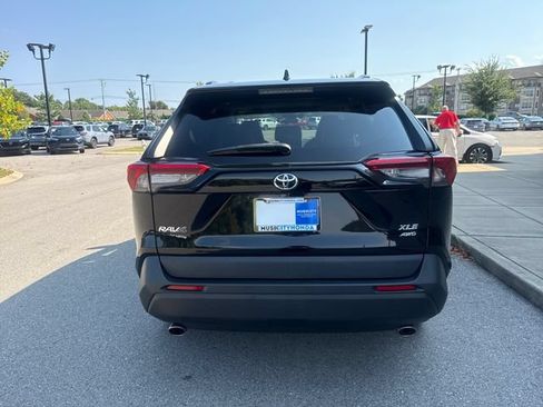 Used 2021 Toyota RAV4 XLE Premium AWD/4WD image 3