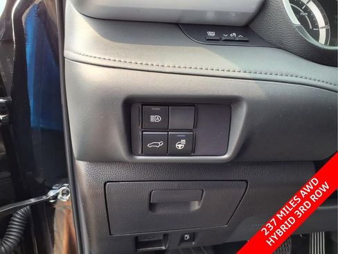 Used 2026 Toyota Highlander XLE AWD/4WD image 22