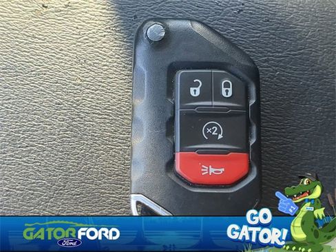 Used 2021 Jeep Gladiator Rubicon image 34