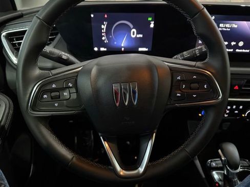 Used 2025 Buick Encore GX Preferred image 16