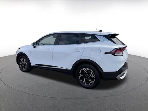 Used 2025 Kia Sportage LX FWD image 10