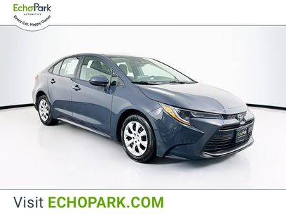 Used 2025 Toyota Corolla LE