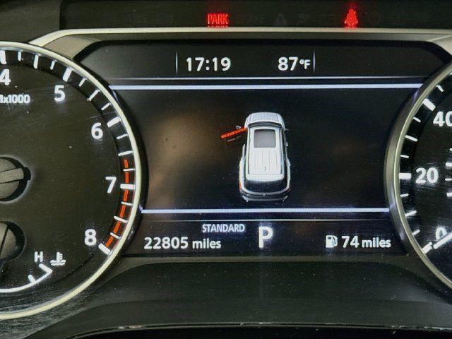 Used 2024 Nissan Pathfinder SV w/ Lighting Package (N92) FWD image 15