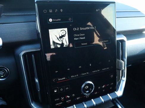 New 2026 GMC Acadia Denali w/ Super Cruise Package image 5