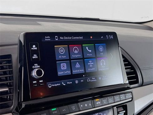 Used 2025 Honda Odyssey Touring image 13