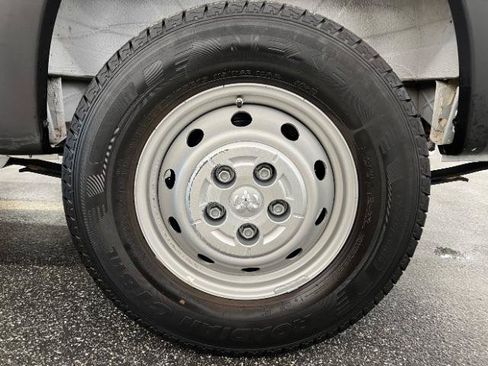 Used 2023 RAM ProMaster 2500 FWD image 37