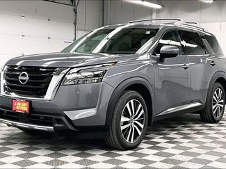 New 2025 Nissan Pathfinder Platinum w/ Cargo Package video 2