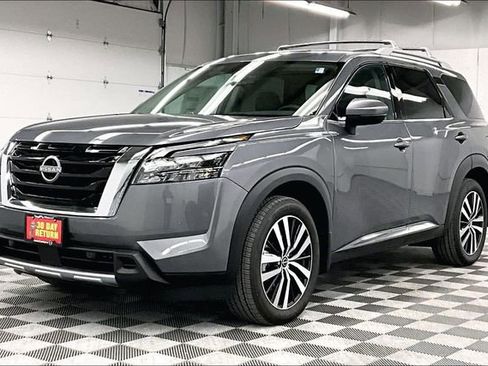 New 2025 Nissan Pathfinder Platinum w/ Cargo Package image 2
