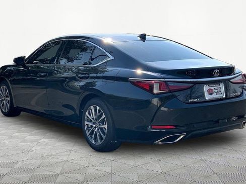 Used 2023 Lexus ES 350 350 w/ Accessory Package (Z2) image 4