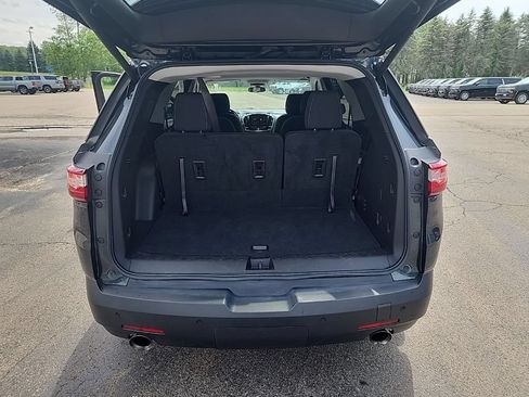 Used 2021 Chevrolet Traverse LT AWD/4WD image 18