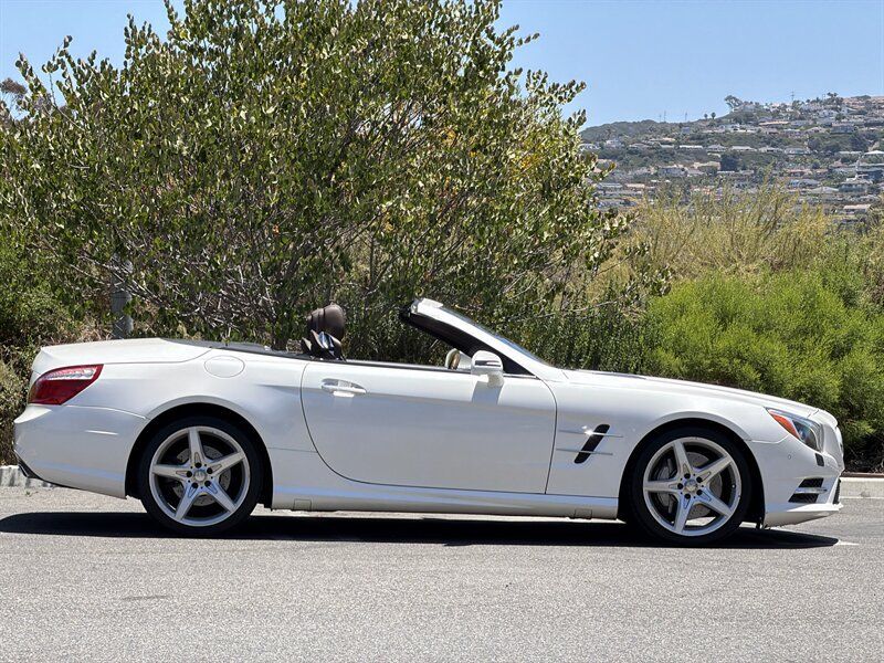 Used 2015 Mercedes-Benz SL 400 w/ Premium I Package image 7