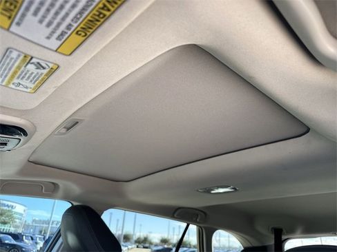 Used 2022 Subaru Outback Limited w/ Popular Package #2 image 20