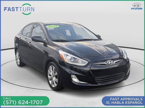 Used 2014 Hyundai Accent GLS w/ Option Group 2 FWD image 5