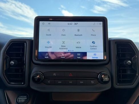 Used 2022 Ford Bronco Sport Outer Banks w/ Tech Package image 26