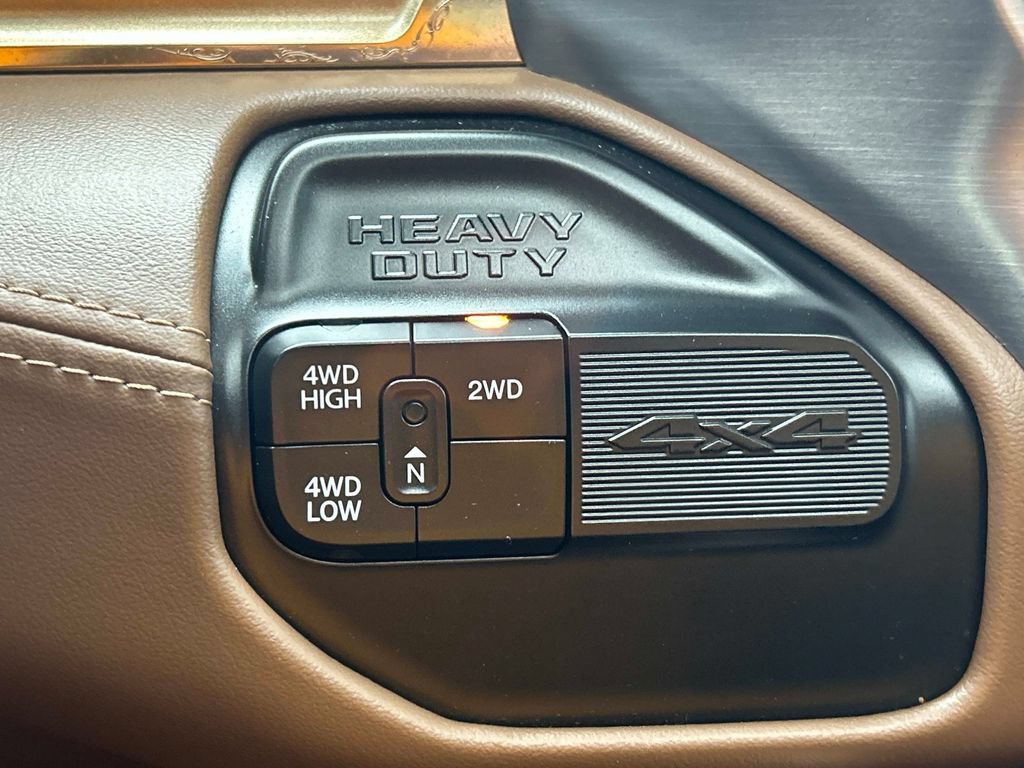 Used 2022 RAM 2500 Limited AWD/4WD image 26
