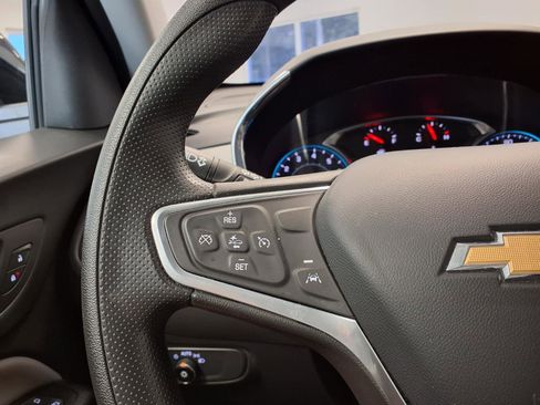 Used 2023 Chevrolet Equinox LS w/ LS Convenience Package FWD image 28