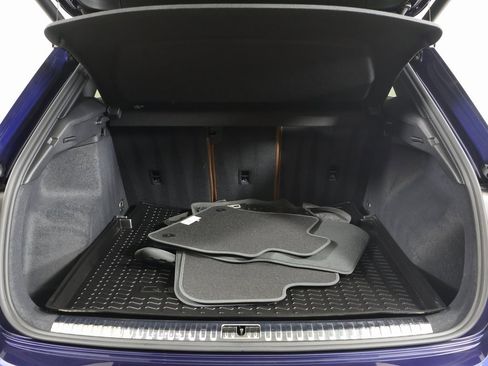 Used 2023 Audi Q3 2.0T Premium w/ Convenience Package image 15