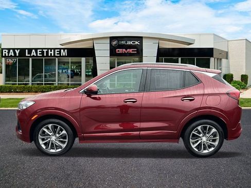 Used 2023 Buick Encore GX Select w/ Sport Touring Package image 2