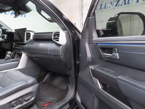 Used 2022 Toyota Tundra Platinum image 30