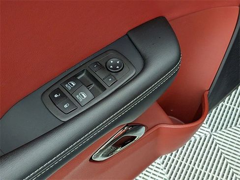 Used 2023 Dodge Challenger SRT Hellcat image 11