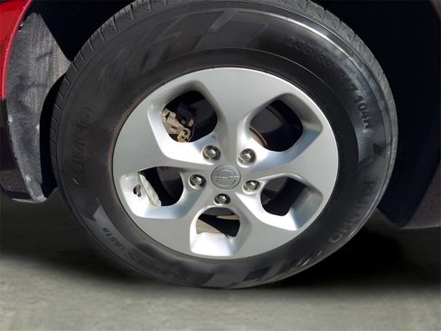 Used 2017 Chrysler Pacifica Touring-L Plus w/ Advanced Safetytec Group image 11