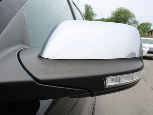 Used 2017 Ford Explorer Platinum image 7