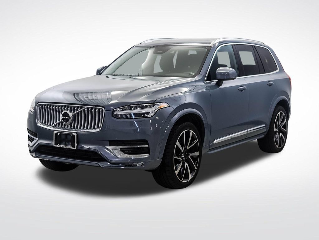 Used 2023 Volvo XC90 B5 Plus AWD/4WD image 1