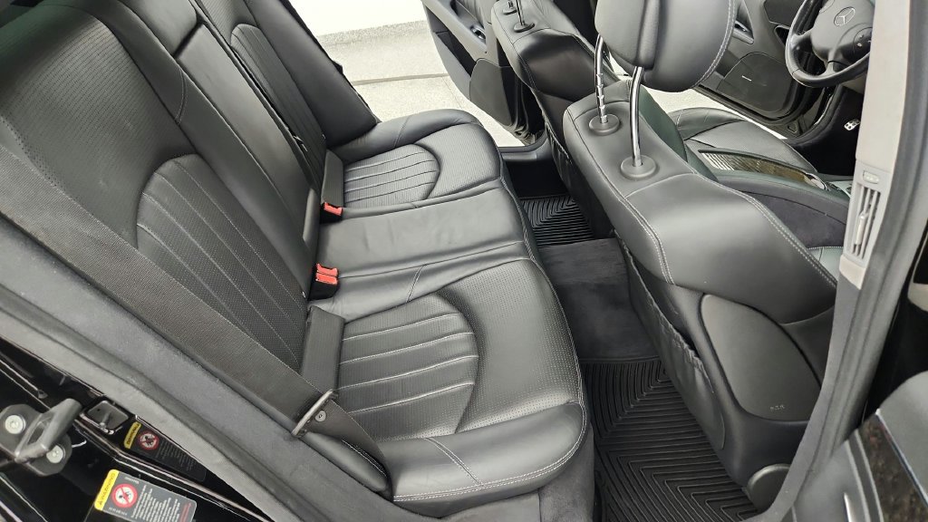 Used 2005 Mercedes-Benz E 55 AMG Sedan image 31
