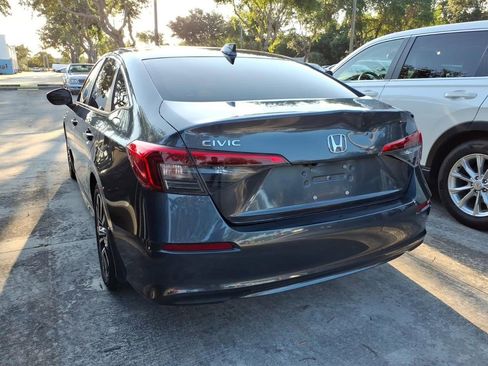 Used 2022 Honda Civic EX image 4