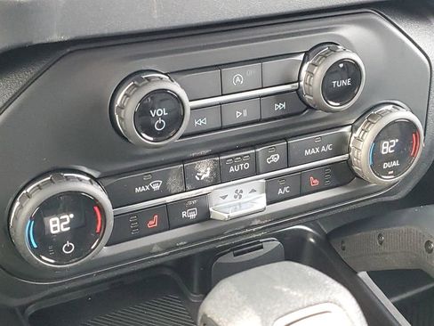 New 2026 Ford Bronco Big Bend w/ Black Diamond Package image 17