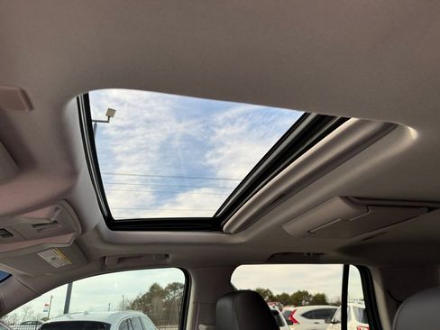 Used 2019 Cadillac Escalade Premium Luxury w/ LPO, Radiant Package image 27