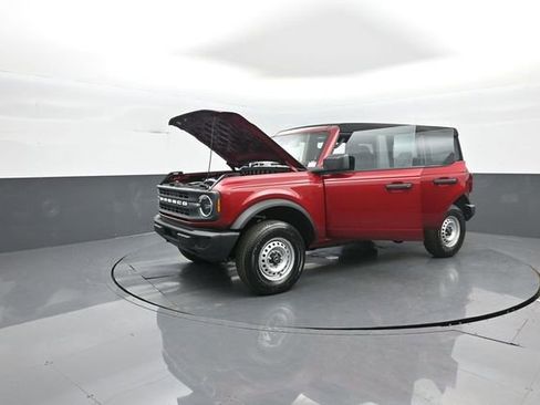 New 2026 Ford Bronco Base image 37