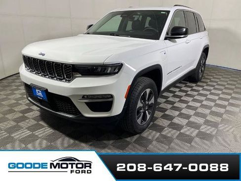 Used 2024 Jeep Grand Cherokee Limited 4xe AWD/4WD image 4