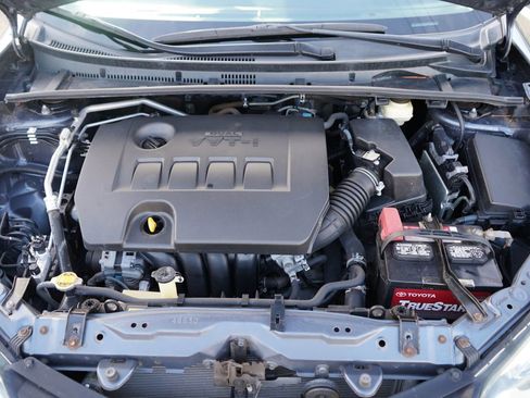 Used 2014 Toyota Corolla LE image 8