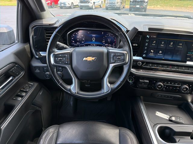 Used 2024 Chevrolet Silverado 2500 LTZ w/ LTZ Convenience Package AWD/4WD image 30