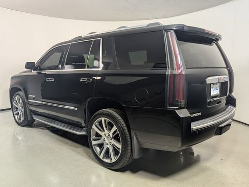 Used 2017 GMC Yukon Denali w/ Open Road Package AWD/4WD image 6