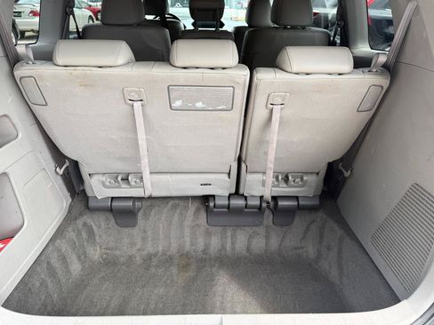 Used 2014 Honda Odyssey Sport image 14