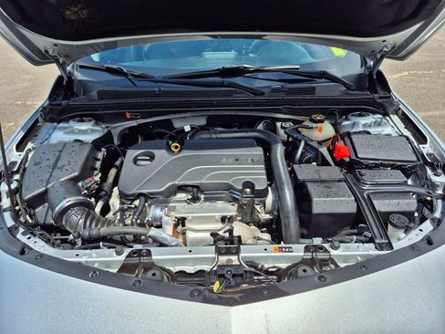 Used 2020 Chevrolet Malibu LS image 33