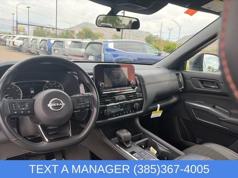 Used 2024 Nissan Pathfinder Rock Creek AWD/4WD image 24