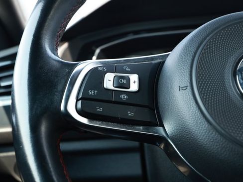 Used 2019 Volkswagen Jetta GLI FWD image 13