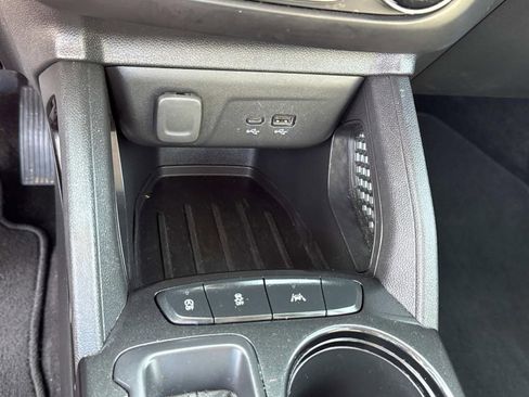 Used 2024 Chevrolet TrailBlazer LS image 31