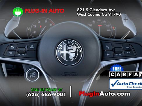 Used 2018 Alfa Romeo Giulia Ti Sport w/ Quick Order Package 22S Sport image 18